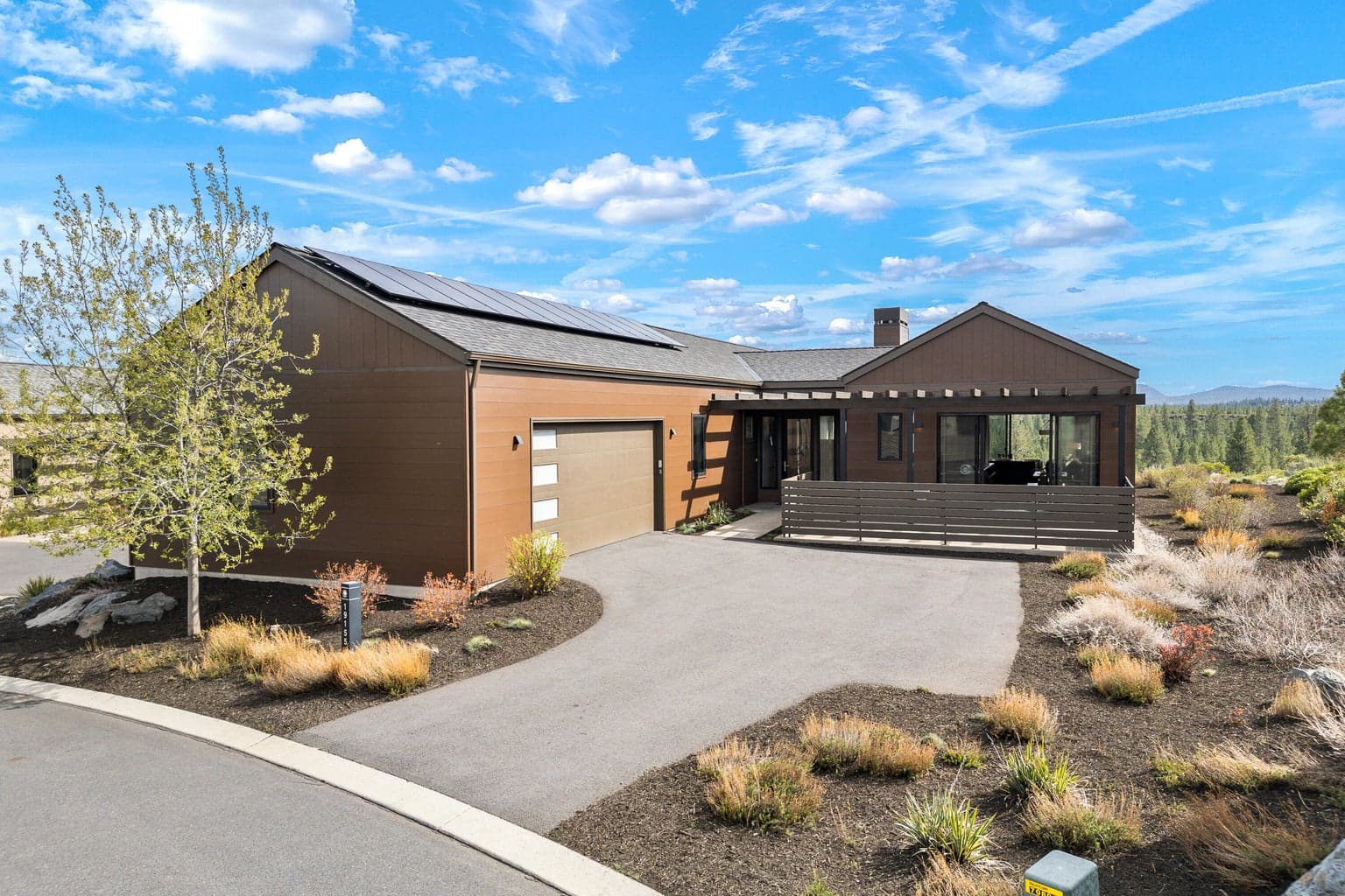19155 Gateway, Bend, OR, 97702 property photo