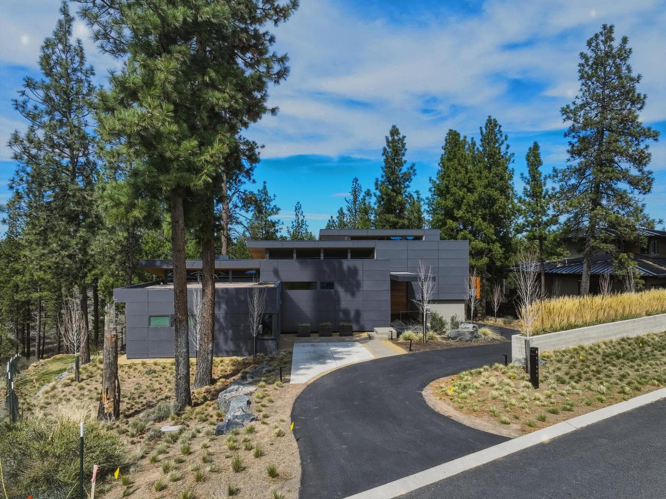61865 Hosmer Lake