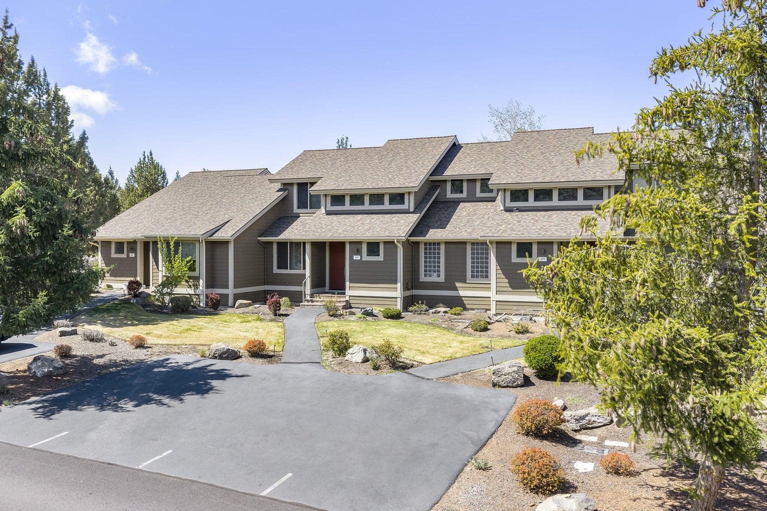 679 Sage Country