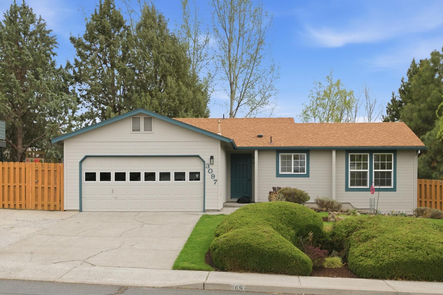 3097 Barrington, Bend, OR, 97701 property photo