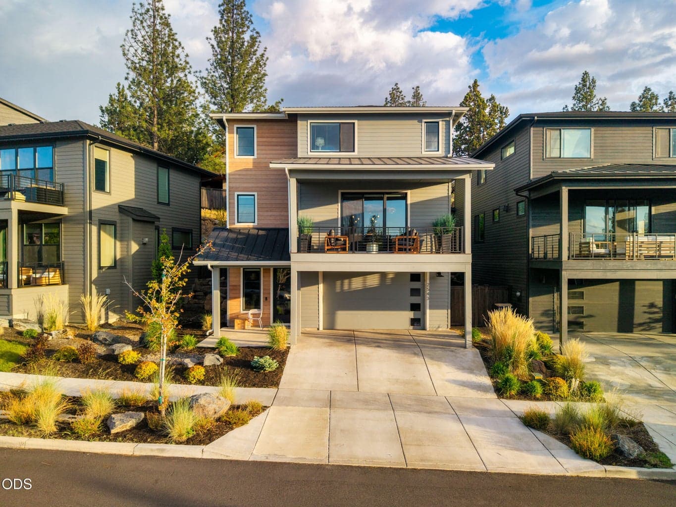 2543 Marken, Bend, OR, 97703 property photo