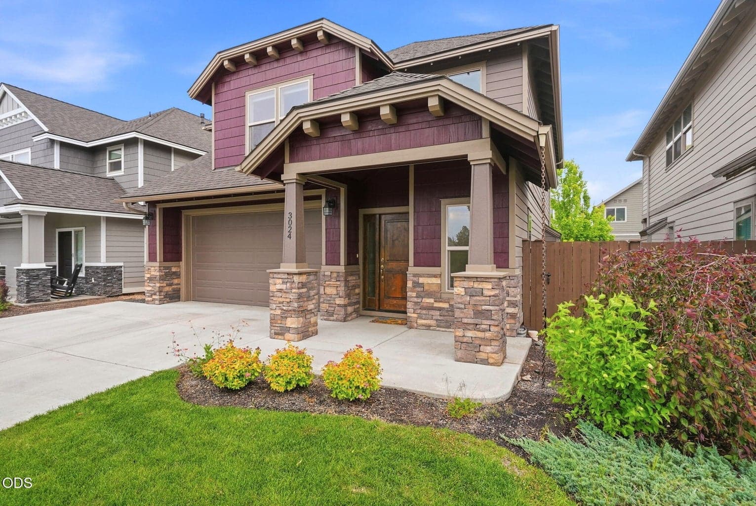 3024 Flagstone